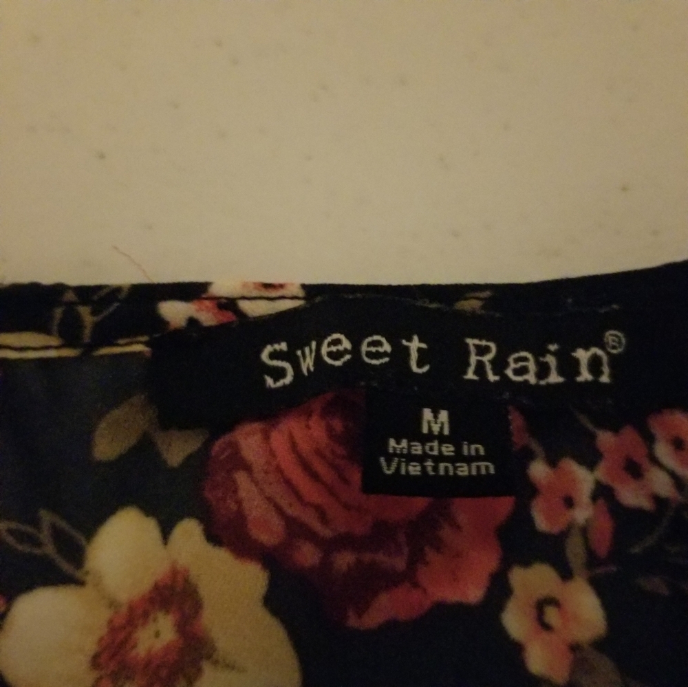SWEET RAIN Navy Blue Floral Sleeveless Pleated Sheer Blouse Medium Boho Romantic - Picture 3 of 8